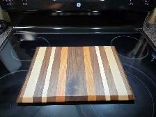 Handcrafted Cutting Board - Photo 2