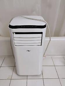 Climatiseur portatif 3-en-1 blanc Arctic King 10 000 BTU - Photo 2