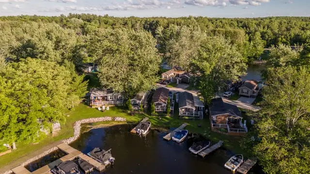 $35K Price Cut — Waterfront Cottage, Trent-Severn — $139,900
