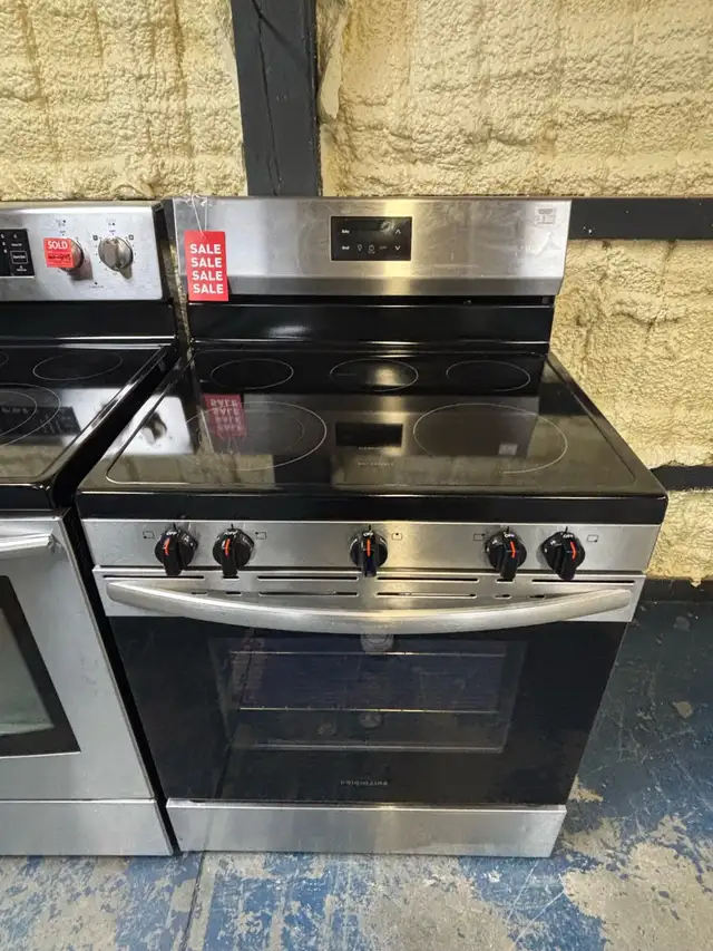 Frigidaire "30" Stainless Steel Freestanding Electric Range