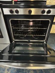 Frigidaire "30" Stainless Steel Freestanding Electric Range - Photo 4