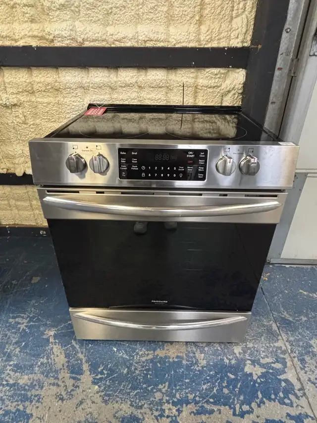Frigidaire Gallery "30" Stainless Steel Slide In Electric Range