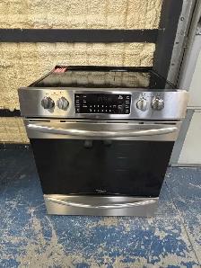 Frigidaire Gallery "30" Stainless Steel Slide In Electric Range