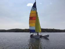 Catamaran Prindle 18 pieds avec remorque – 2500$
