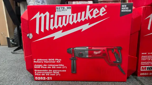Milwaukee 1' SDS Plus Rotary Hammer Kit 5262-21 - BRAND NEW