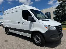 2022 Mercedes-Benz Sprinter Cargo Van SPRINTER 144WB - CARGO - Photo 4