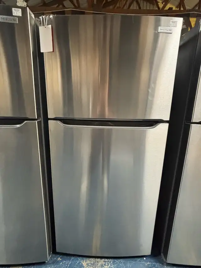 Frigidaire "30" Stainless Steel Top Freezer Refrigerator