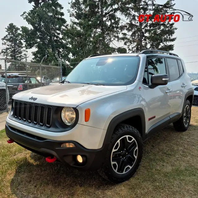 2016 Jeep Renegade Trailhawk | Active title, clean carfax