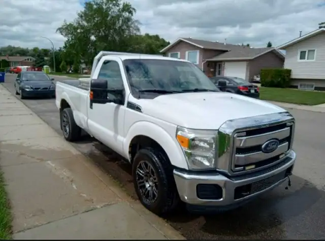 2014 Ford F250 Super Duty XLT