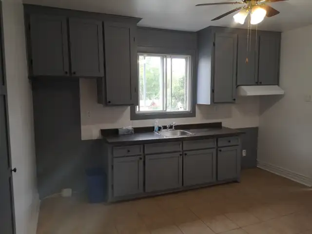 logement de 3 1/2 dans le vieux longueuil
