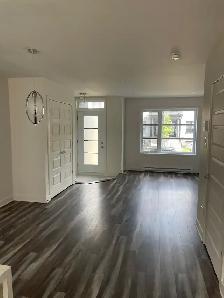 Townhouse for rent in Vaudreuil Dorion