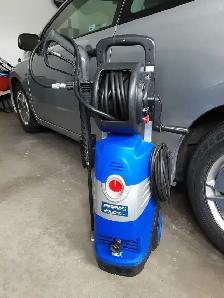 Simoniz 2000 PSI Pressure Washer - Photo 4