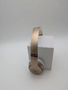 (B5249) Beats A1796 Headphones - Photo 5