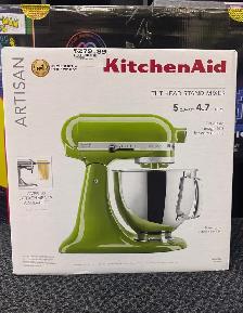 KitchenAid Artisan Series 5 Quart TiltHead Stand Mixer-BRAND NEW