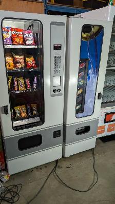 Refurbished Combo Vending Machines - Photo 3