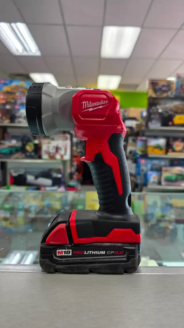 Milwaukee M18 LED Work Light - 2735-20