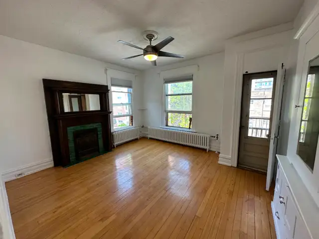 Very nice 1-bedroom unit -Available for October 1st!