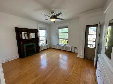 Very nice 1-bedroom unit -Available for October 1st!