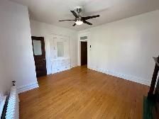 Very nice 1-bedroom unit -Available for October 1st! - Photo 2