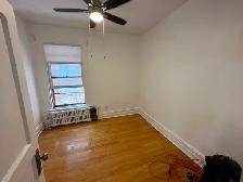 Very nice 1-bedroom unit -Available for October 1st! - Photo 3