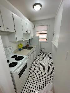 Very nice 1-bedroom unit -Available for October 1st! - Photo 5