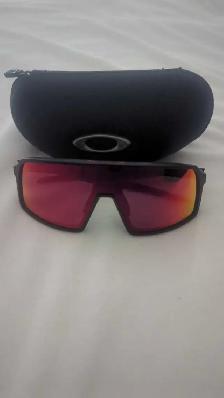 Oakley sunglasses 150 obo