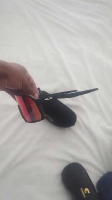 Oakley sunglasses 150 obo - Photo 2