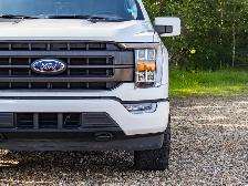 2022 Ford F-150 XL 4WD SuperCrew 5.5' Box for sale - Photo 4