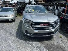 2023 GMC Terrain SLT - Photo 2