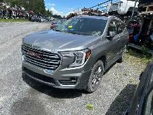 2023 GMC Terrain SLT - Photo 3