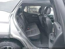 2023 GMC Terrain SLT - Photo 6