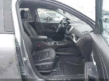 2023 GMC Terrain SLT - Photo 11
