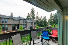 PRICE DROP! CHARMING 2 BED BRAESIDE CONDO FOR SALE - Photo 8
