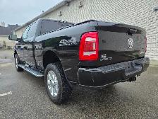 2020 Ram 2500 Big Horn / 4X4 / 6.4L HEMI / CREW CAB PNEUS GENERA - Photo 5