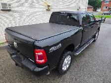 2020 Ram 2500 Big Horn / 4X4 / 6.4L HEMI / CREW CAB PNEUS GENERA - Photo 8