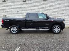 2020 Ram 2500 Big Horn / 4X4 / 6.4L HEMI / CREW CAB PNEUS GENERA - Photo 10