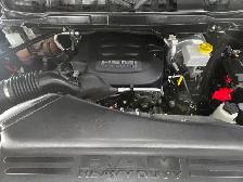 2020 Ram 2500 Big Horn / 4X4 / 6.4L HEMI / CREW CAB PNEUS GENERA - Photo 26