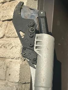 Milwaukee M18 Quik-Lok Pole Saw Attachment - Photo 4