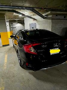 Honda Civic Touring - Photo 2