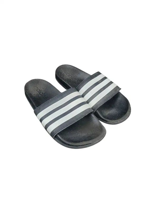 Adidas Adilette Comfort Slides – Women's Size 8 (US)