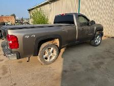 2013 Chevrolet Silverado - Photo 2