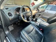 2013 Infiniti JX35 AWD Fully Loaded - Photo 5