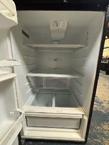 Whirlpool "28" Stainless Steel Top Freezer Refrigerator - Photo 5