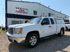 2011 GMC Sierra 1500 SLE - 4x4 - EXTREMELY LOW KM'S!! ONLY 3993