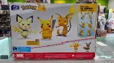 Mega Build & Show Pikachu Evolution Trio - BRAND NEW - Photo 2