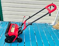 Snowblower - Photo 2