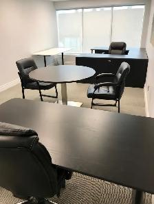 Large office space with WINDOWS.   Hwy 7 & 27 area   275 SqFt