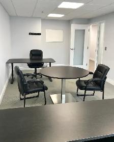 Large office space with WINDOWS.   Hwy 7 & 27 area   275 SqFt - Photo 2