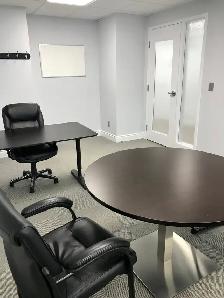 Large office space with WINDOWS.   Hwy 7 & 27 area   275 SqFt - Photo 3