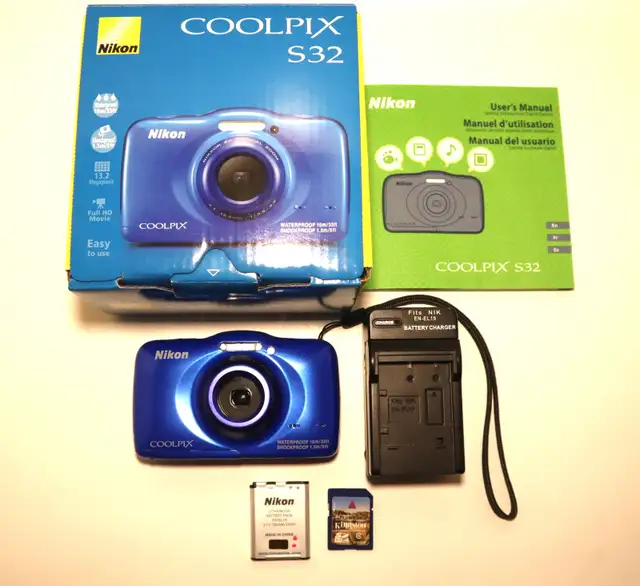 NIKON S32 WATERPROOF CAMERA, 8GB, BOX